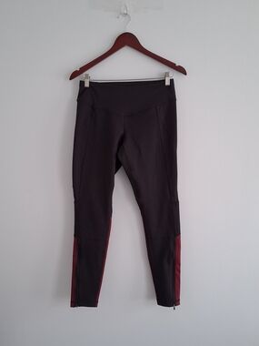 Zella Black Leggings with Burgundy Color Block and Ankle Zippers